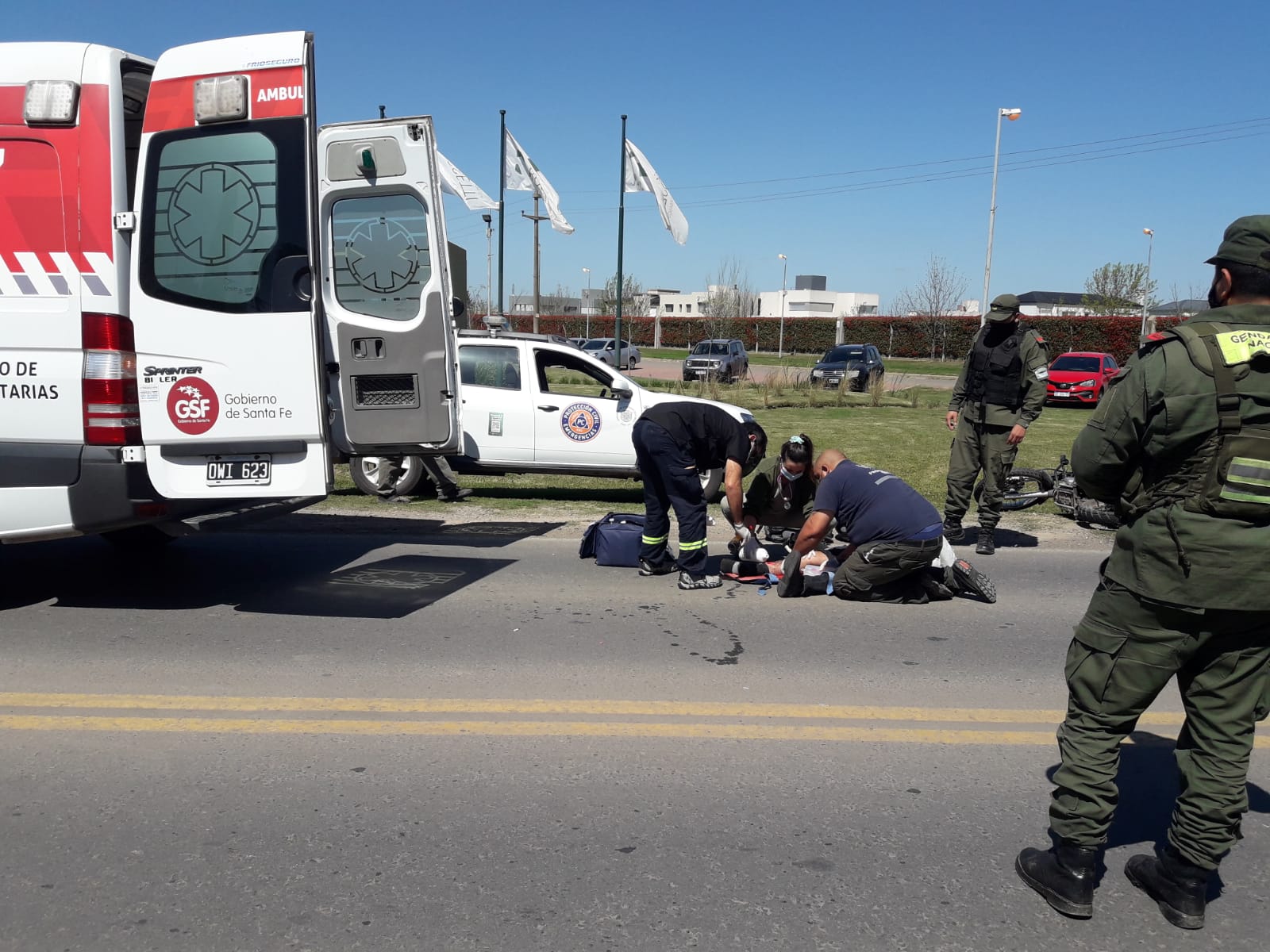 Accidente con motociclista herido en Illia y San Nicolás.